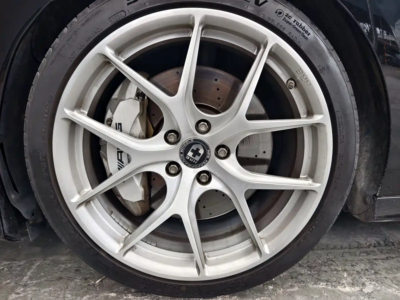 Mercedes-Benz A-Class AMG 2019 AMG A 35 L 4MATIC фото 4