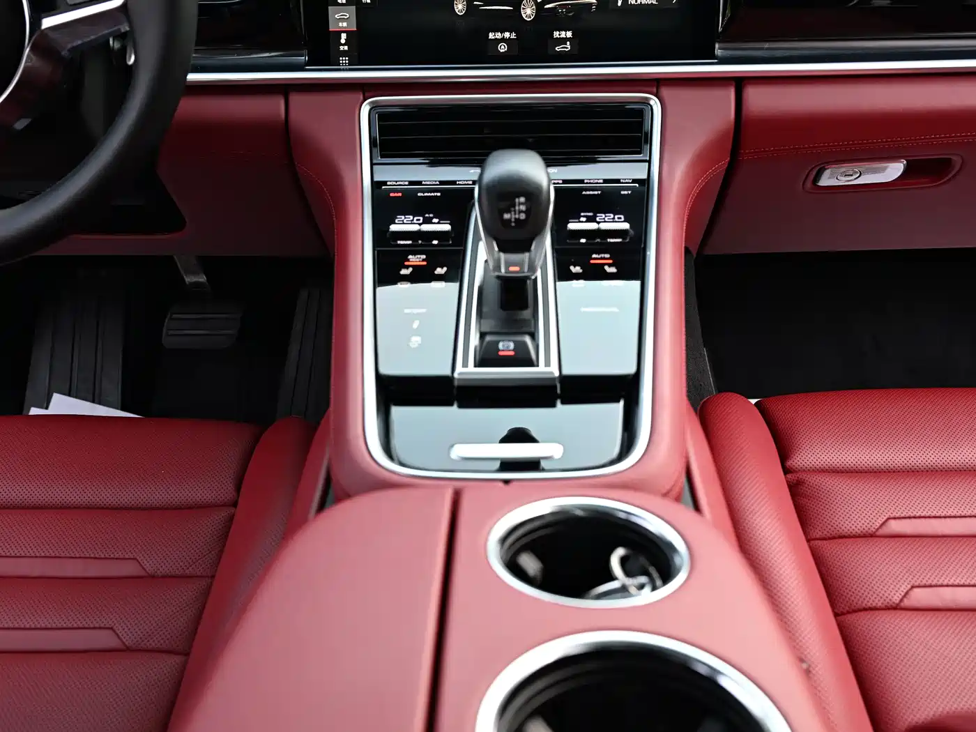 Porsche Panamera 2017 Panamera 4 Executive Long Wheelbase 3.0T фото 7