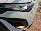 Фото 24 - Roewe i5