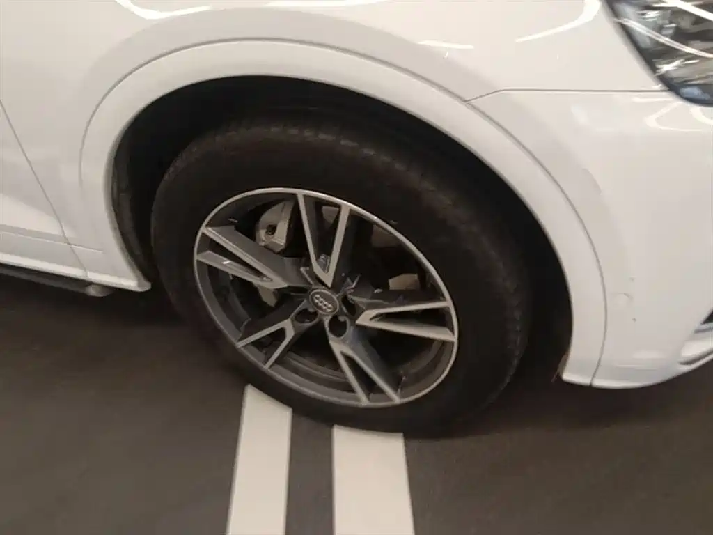 Audi Q5L 2020 45 TFSI Exclusive Fashion фото 14