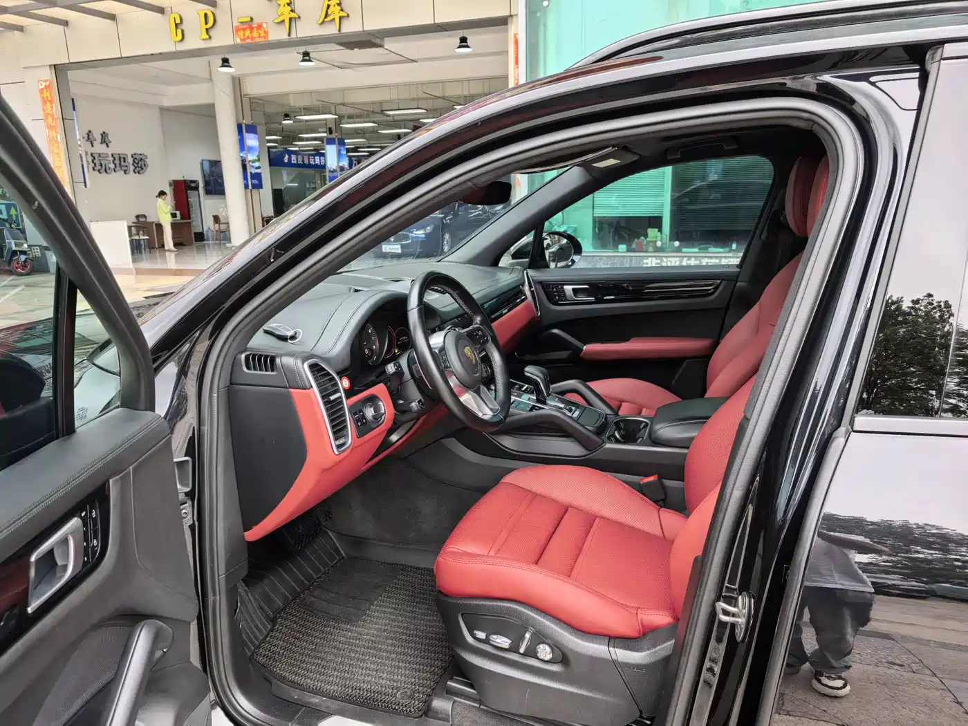 PORSCHE CAYENNE NEW ENERGY