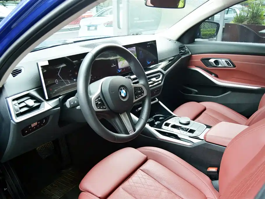 BMW 3 Series 2023 320i M Sport Package фото 6
