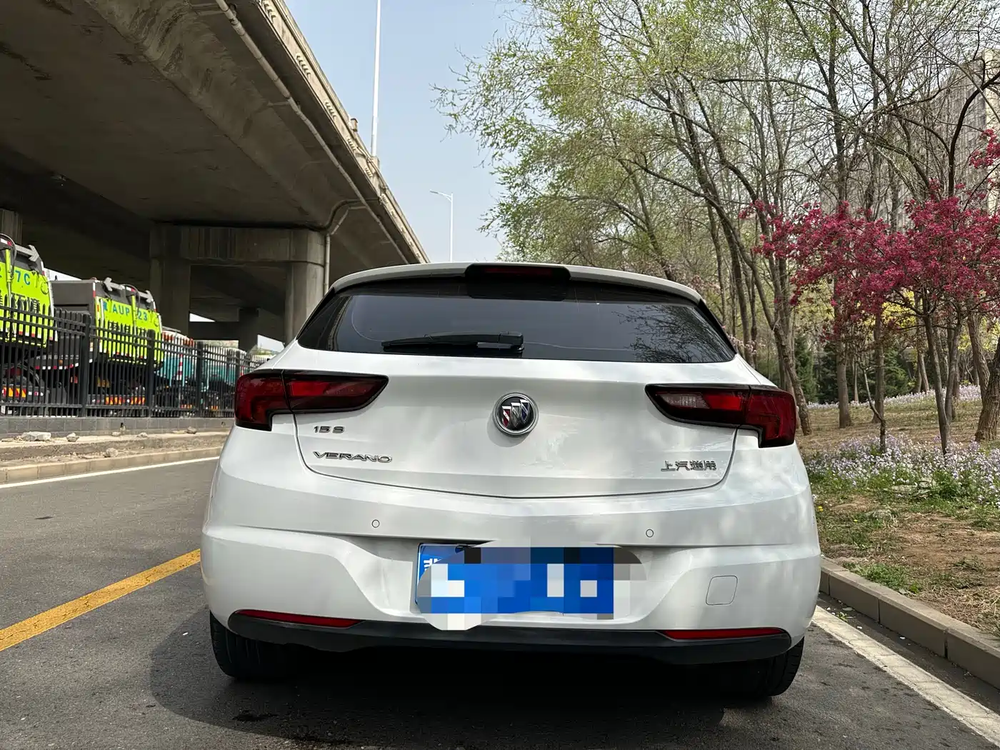 Buick Verano 2018 Hatchback 15S Automatic Leading фото 10
