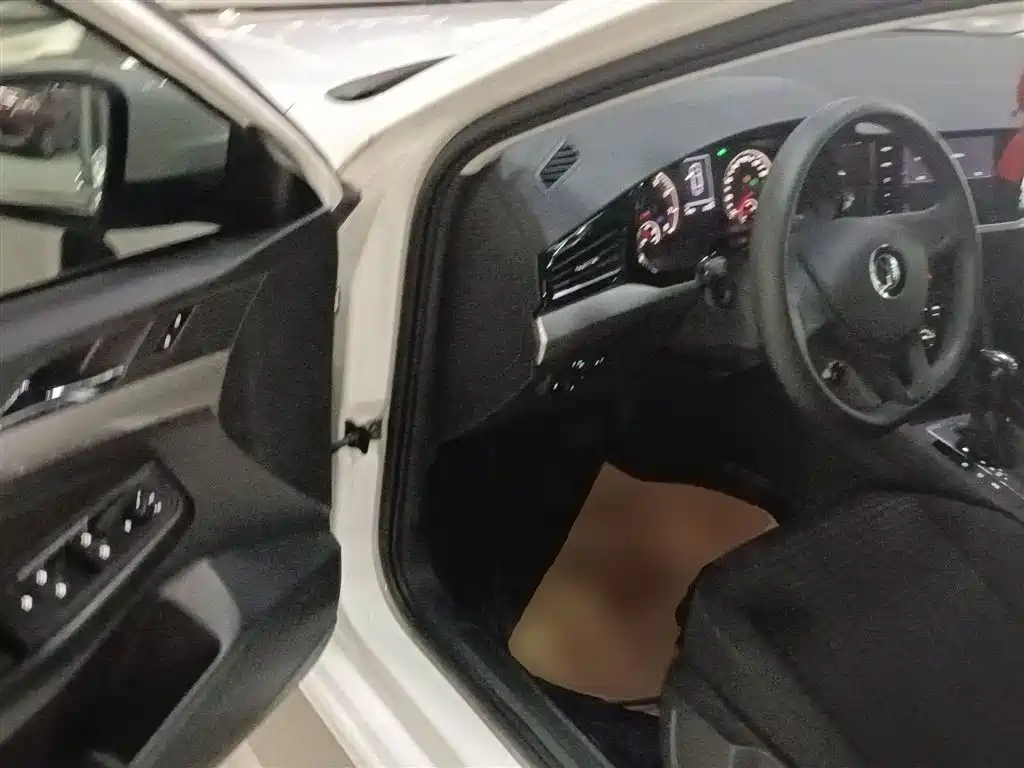 Volkswagen Bora 2021 1.5L Automatic Fashion Smart Edition фото 16