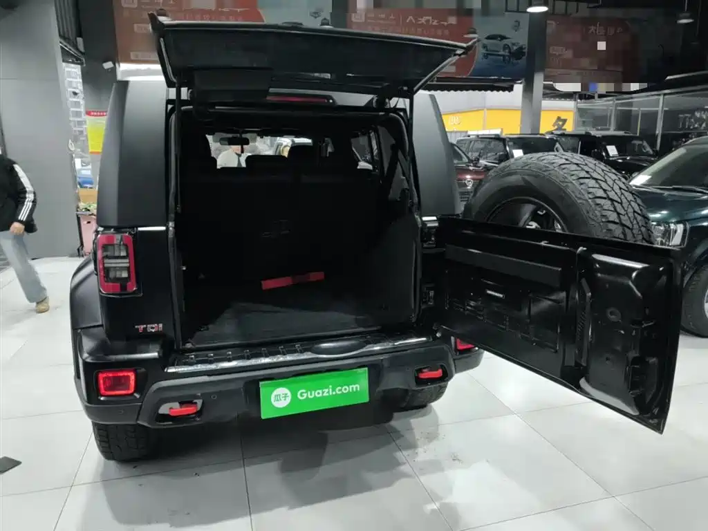 BAIC ORV Beijing Offroad BJ40 2024 2.0D Blade Hero Glory Edition фото 19