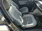 Фото 25 - Škoda Rapid