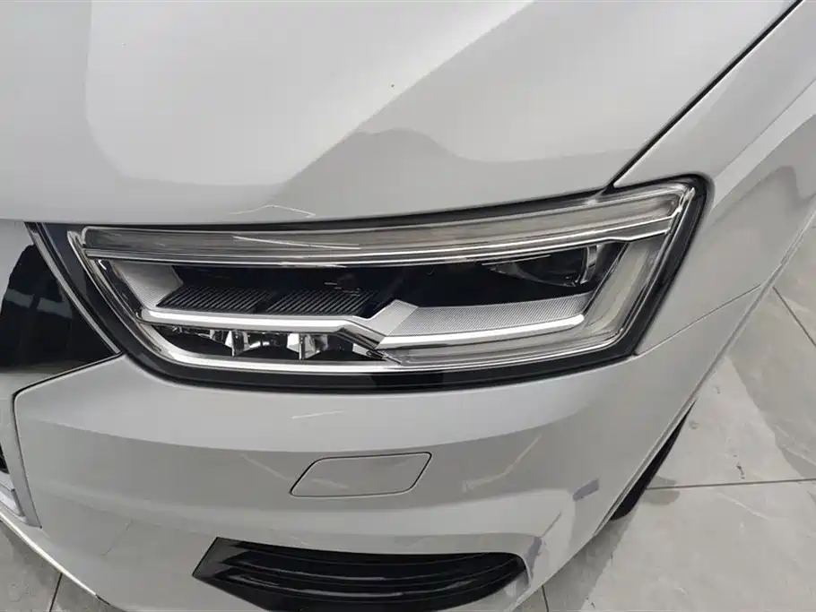 Audi Q3 2018 30th Anniversary Edition 35 TFSI Fashion фото 5