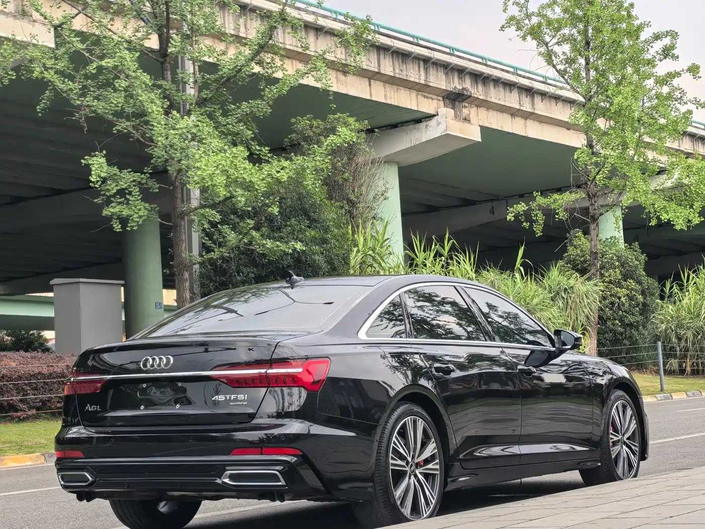 Audi A6L 2022 45 TFSI quattro Premium Dynamic фото 20
