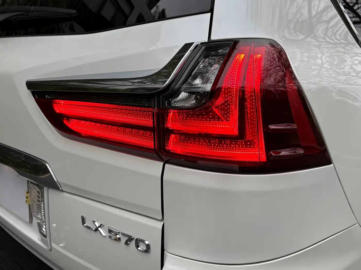 Lexus LX 2016 570 Luxury Premium Edition фото 23