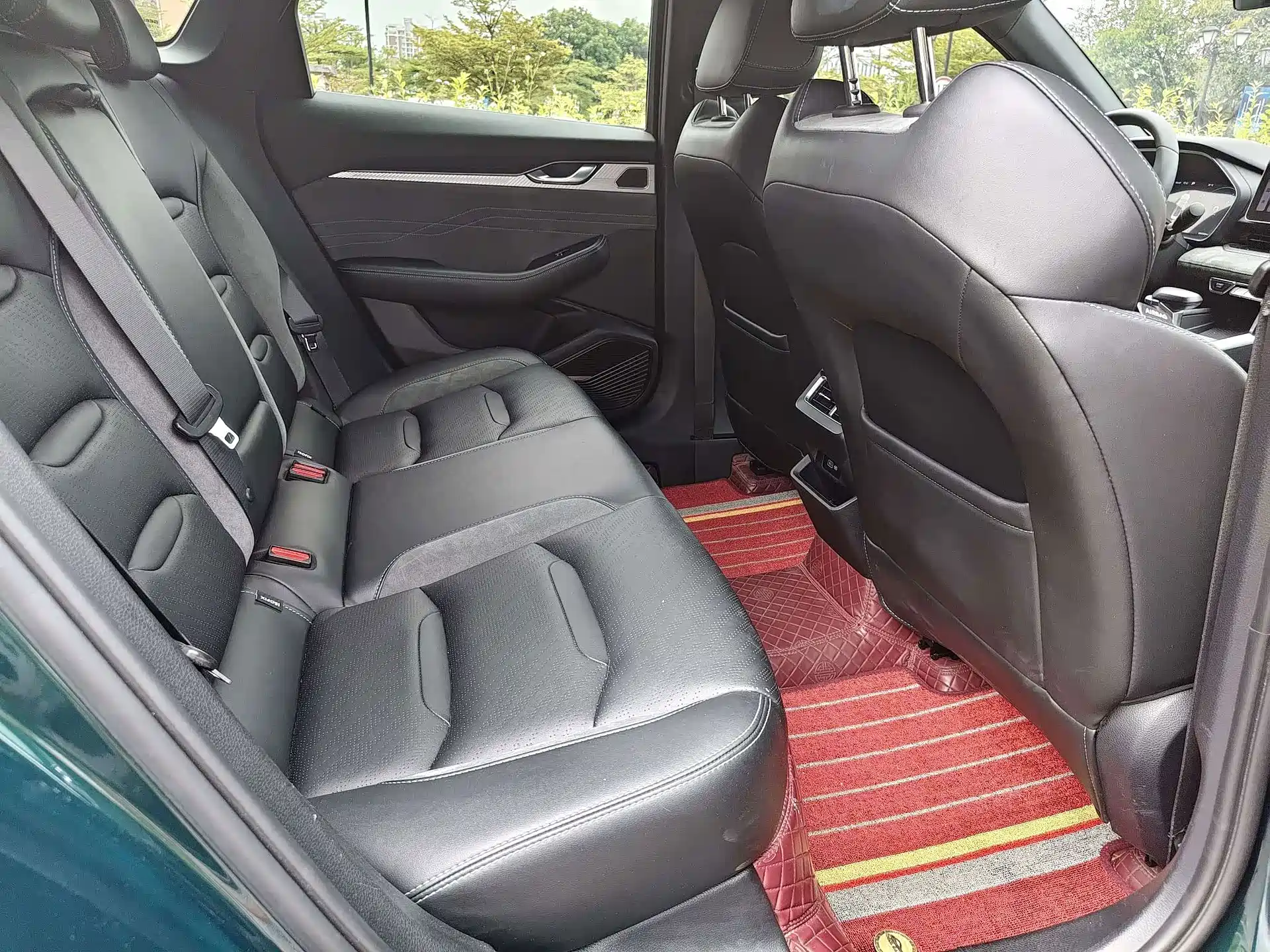 Фото 8 - Geely Preface