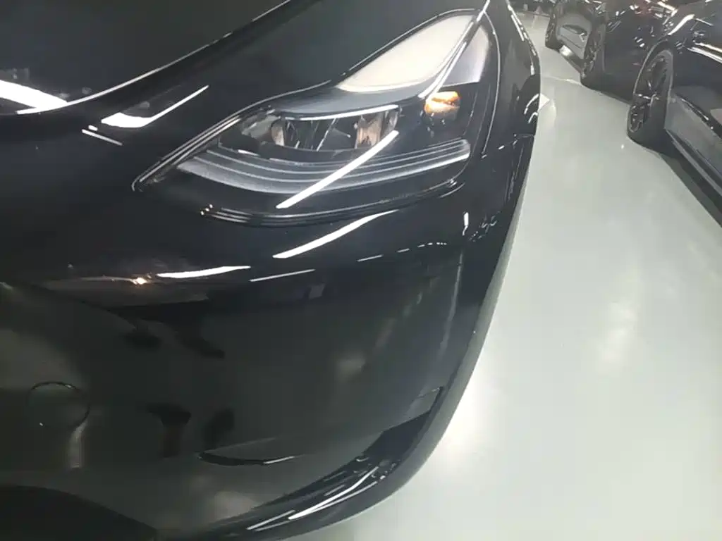 Фото 24 - Tesla Model Y