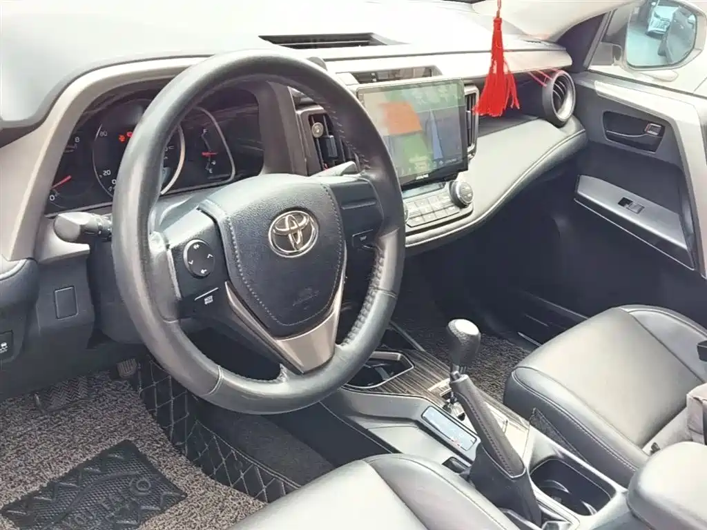 Toyota RAV4 Rongfang 2019 2.0L CVT 2WD Pioneer Edition China VI фото 10