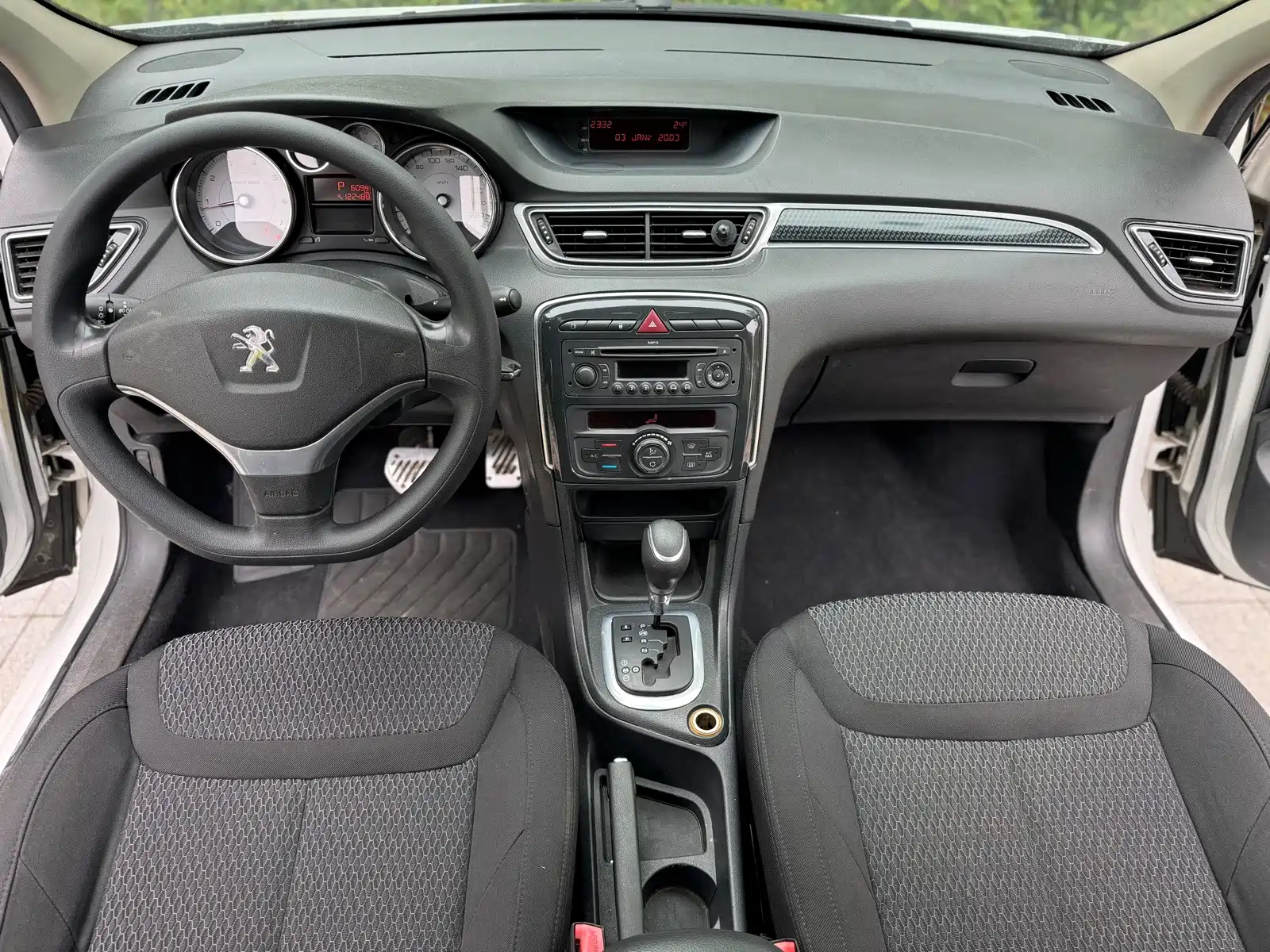 Photo 5 - Peugeot 308
