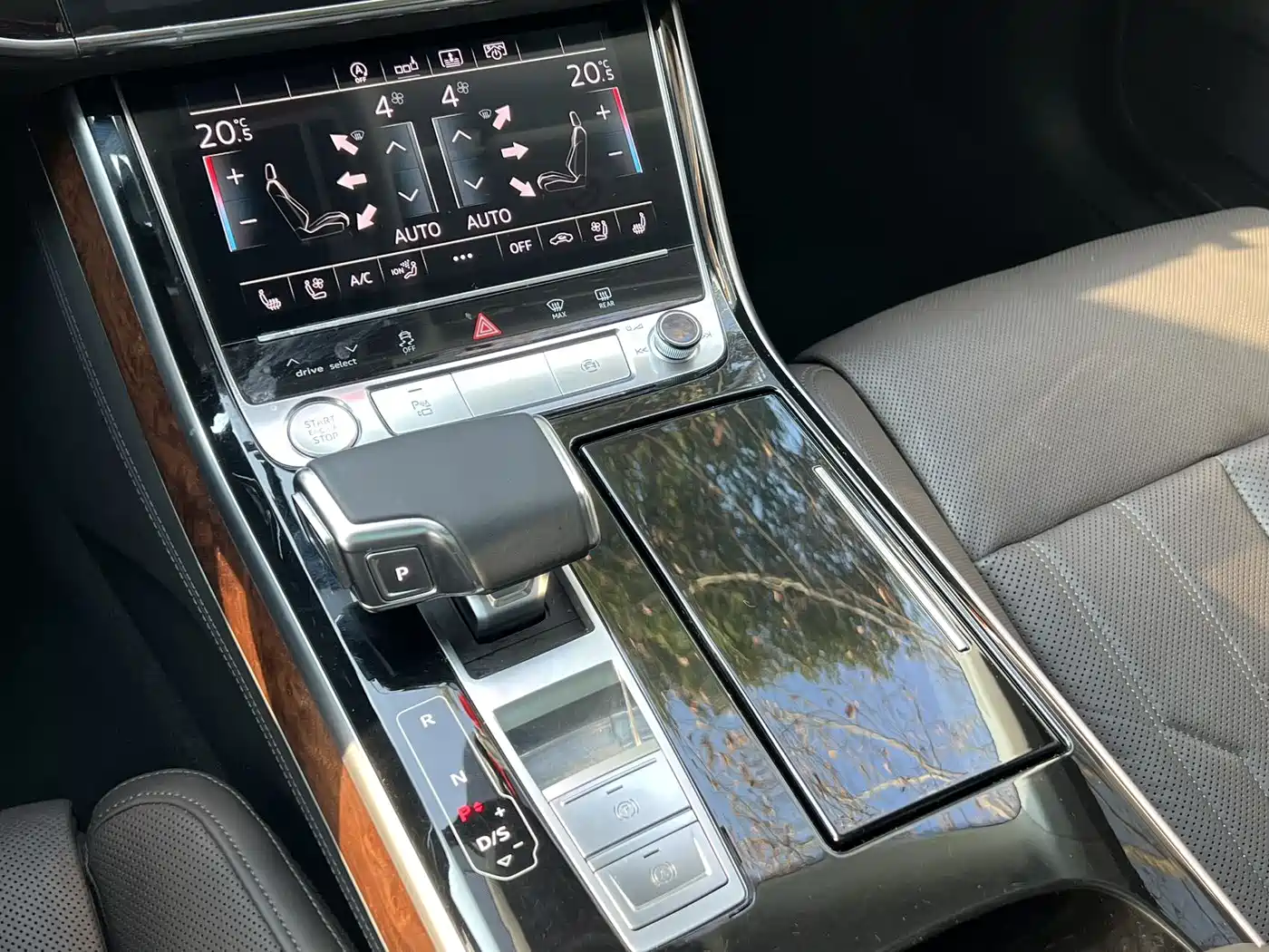Audi A8 2019 Plus A8L 50 TFSI quattro Luxury фото 16
