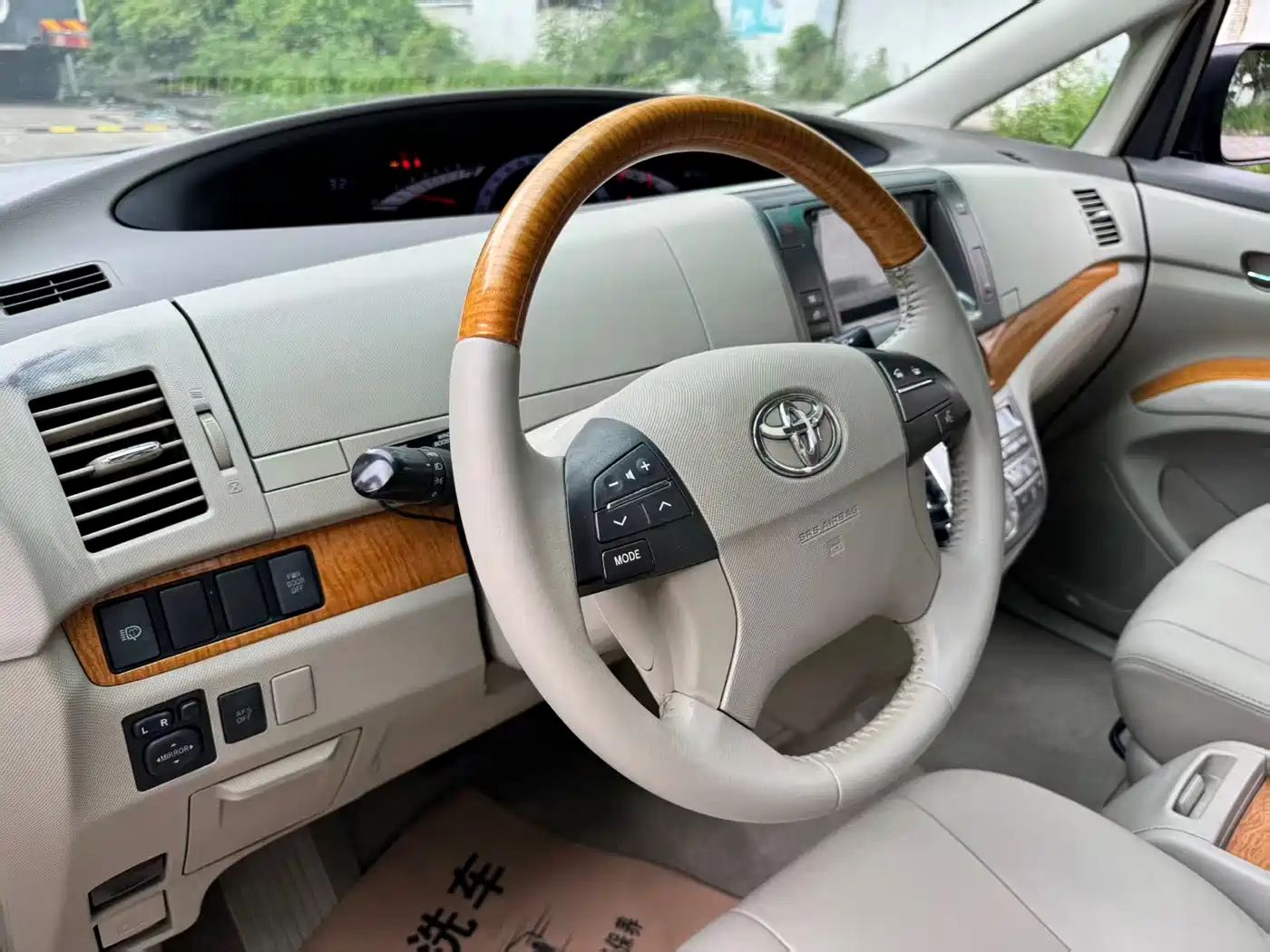 Toyota Previa 2010 2006 2.4L 7-seater Standard