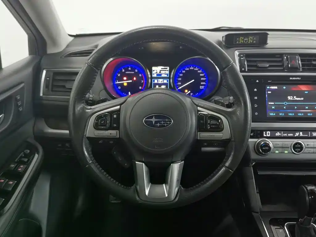 Фото 11 - Subaru Outback