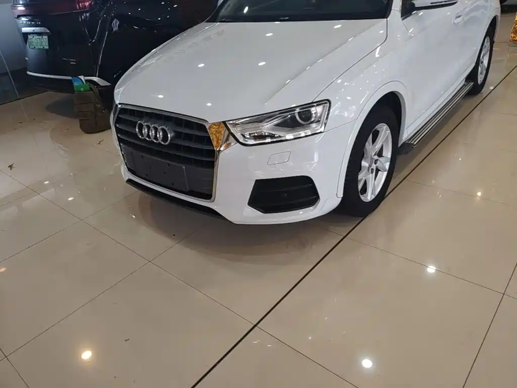 Фото 24 - Audi Q3