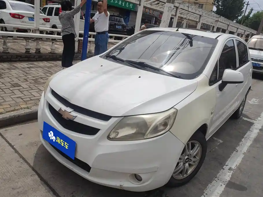 Chevrolet Sail 2011 Hatchback 1.4L Manual Happiness Edition
