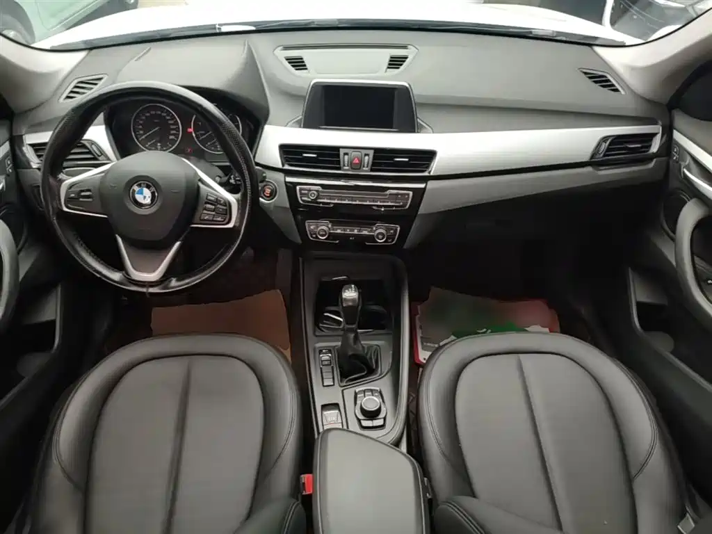 BMW X1 2016 sDrive18Li Fashion Model фото 10