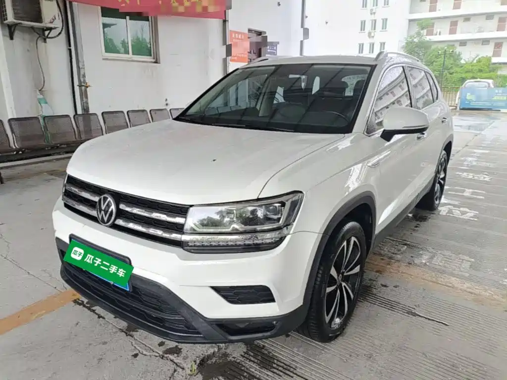 VOLKSWAGEN TUYUE