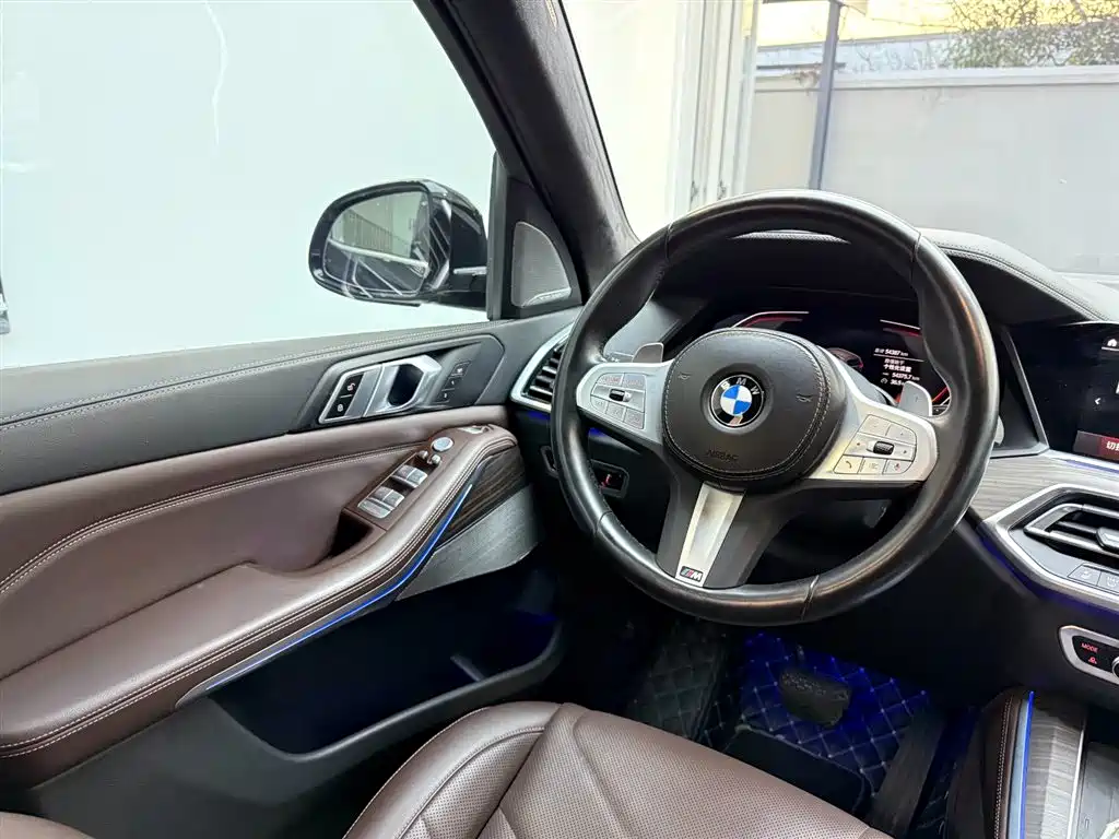 BMW X5 2022 Model xDrive 40Li M Sport Package фото 20