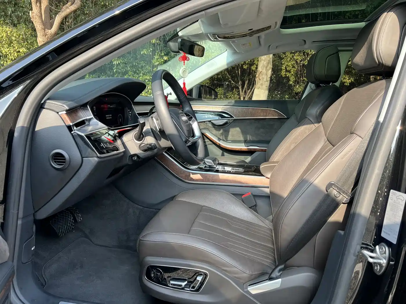Audi A8 2019 Plus A8L 50 TFSI quattro Luxury фото 7