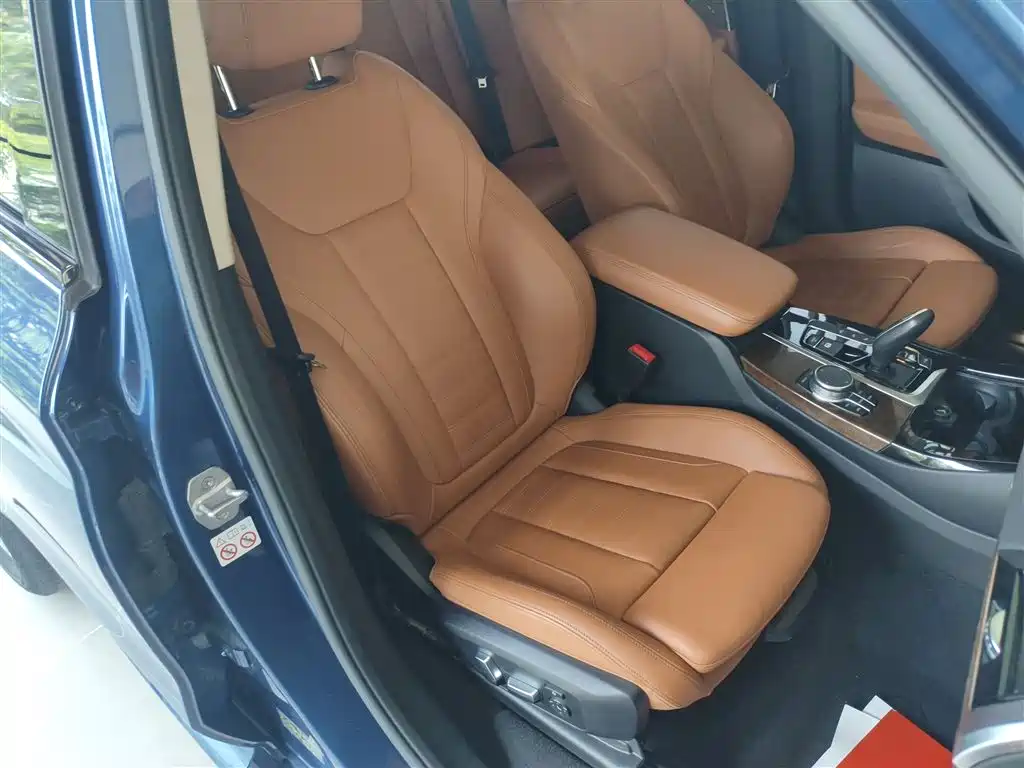 BMW X3 2018 xDrive30i Leading M Sport Package China V фото 25