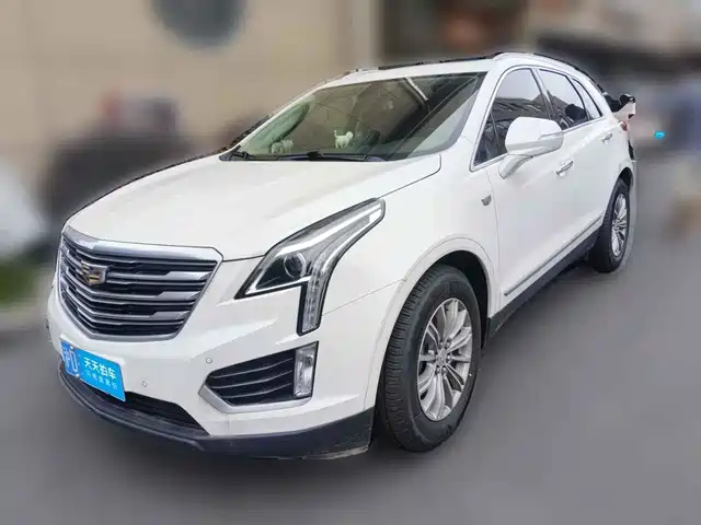 Cadillac XT5 2018 25T Luxury — фото 1