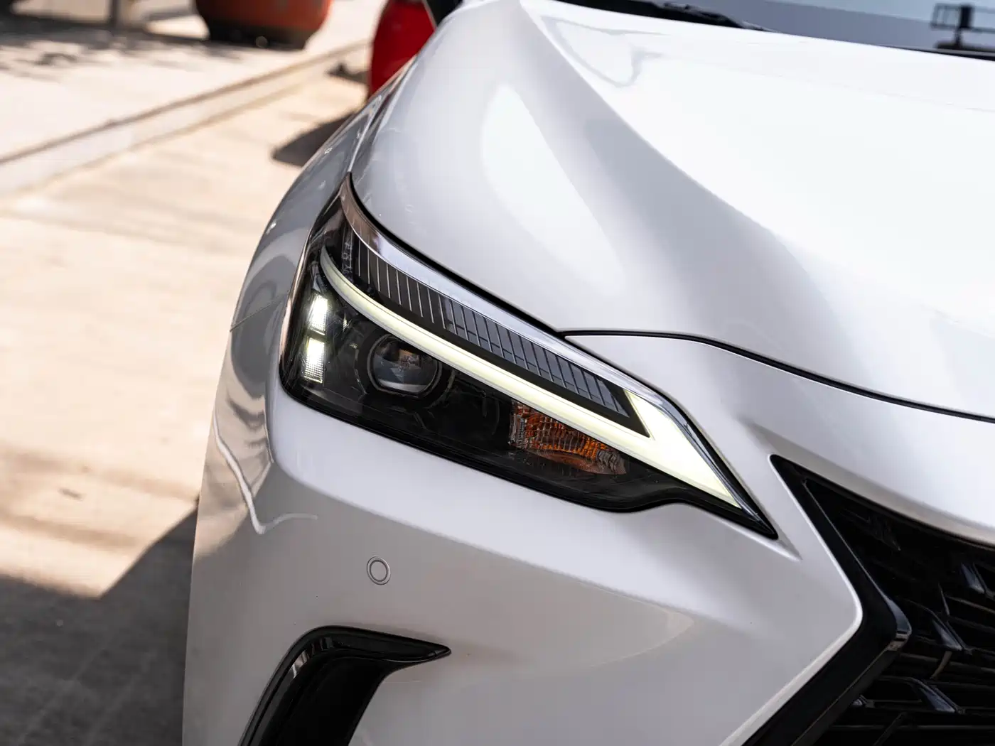LEXUS NX