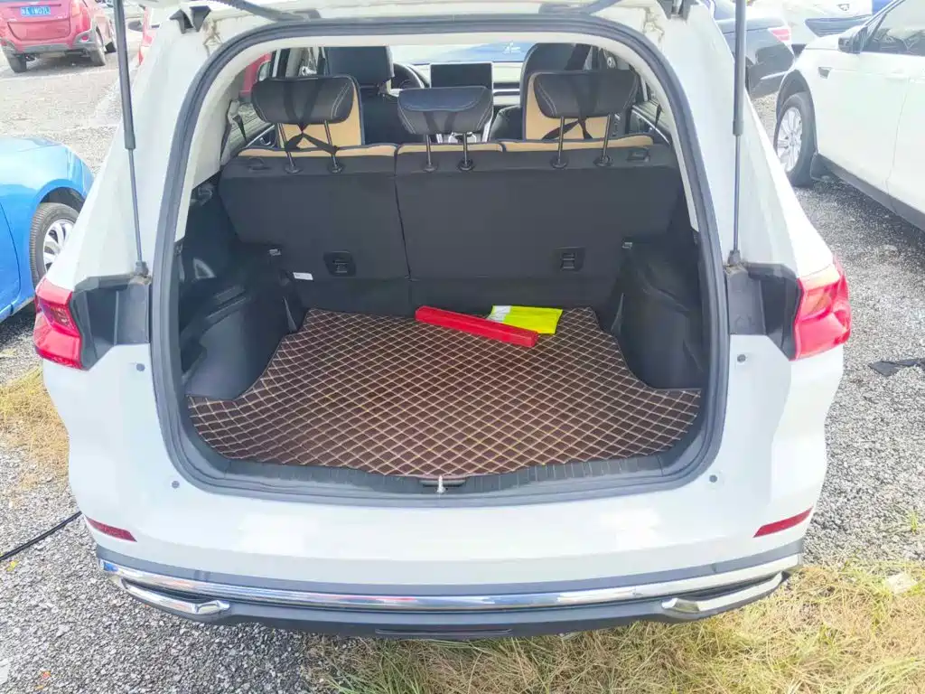 Фото 5 - Haval M6