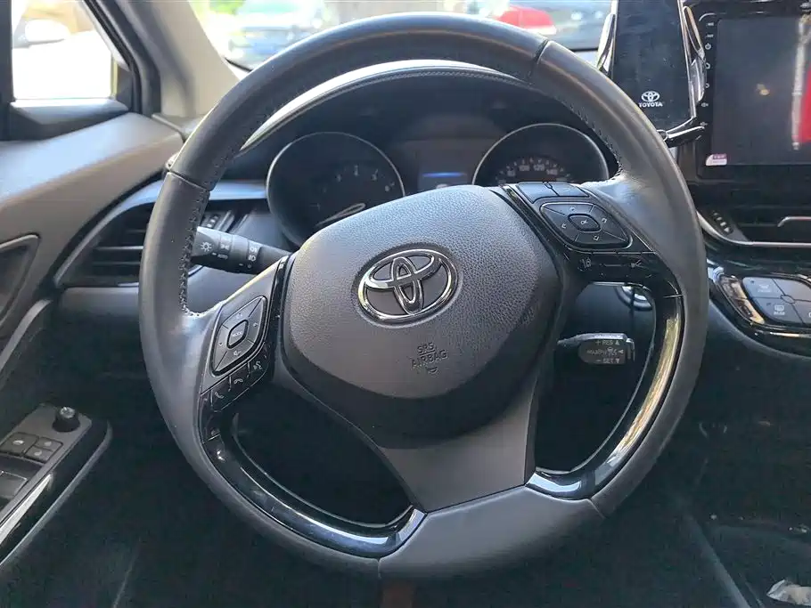 Toyota IZOA 2021 2.0L Yichi Edition фото 15