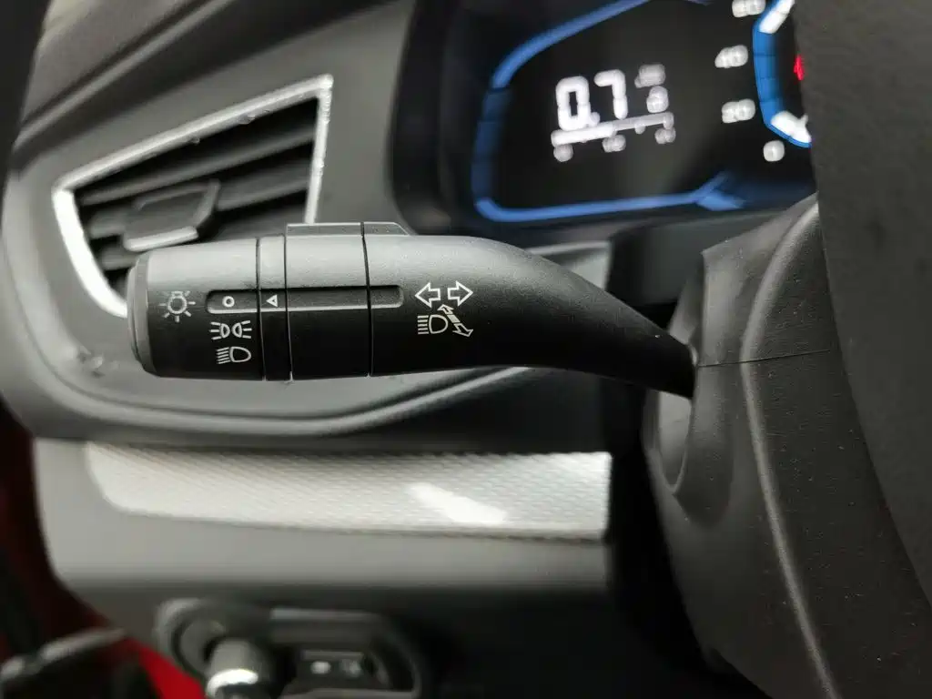 Photo 21 - Roewe 360