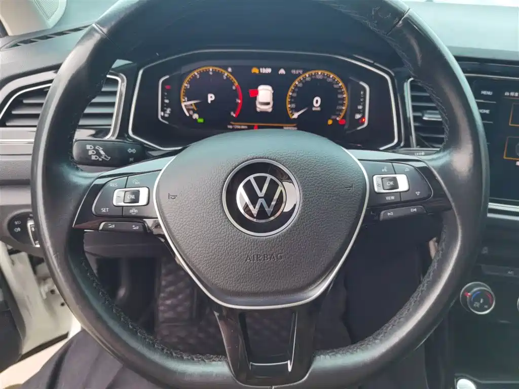 Volkswagen T-ROC 2022 280TSI DSG 2WD Elite PLUS фото 10