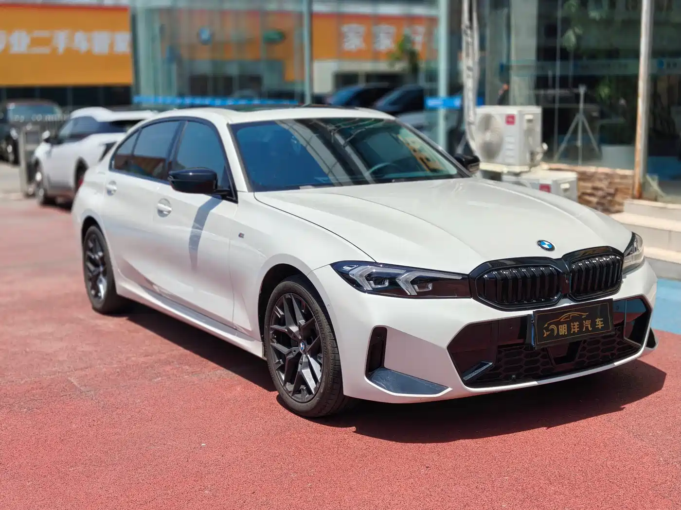 BMW 3 Series 2025 330Li M Sport Night Edition фото 2