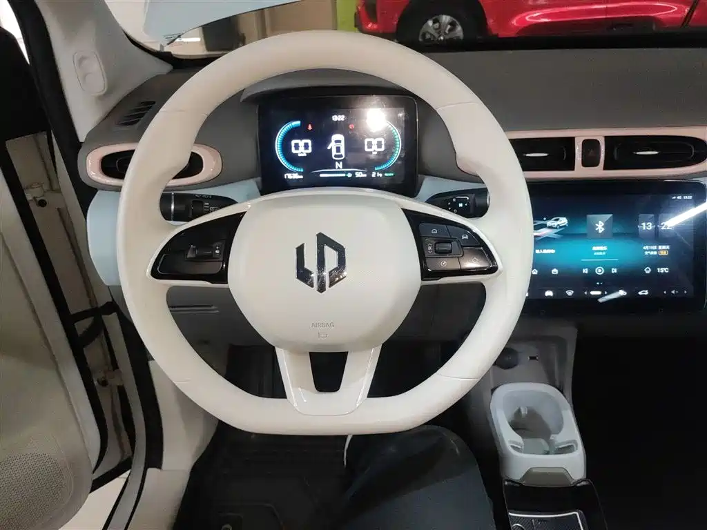 ZERO-RUNNING CAR ZERO RUN T03