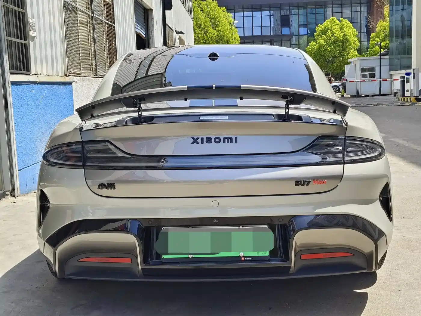 XIAOMI CAR XIAOMI SU7