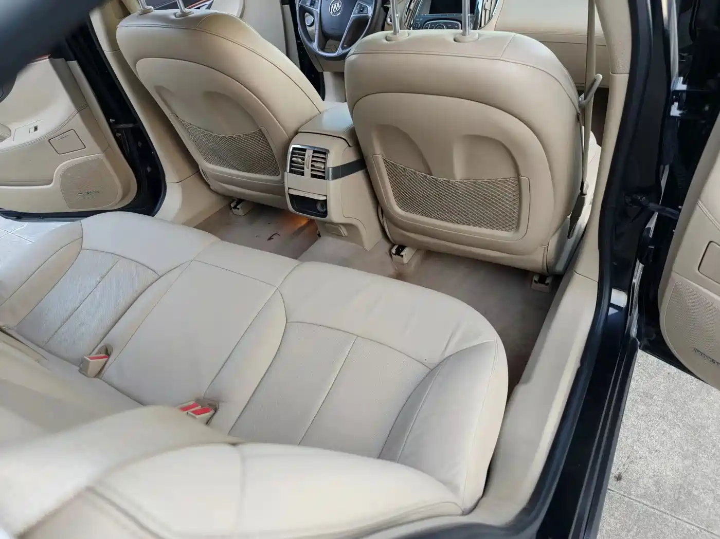 Buick LaCrosse 2011 2011 2.4L SIDI Luxury Edition