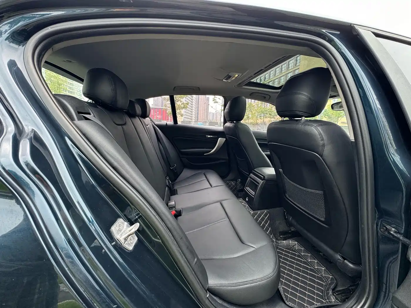 BMW 1 Series (Import) 2016 2015 118i Leading