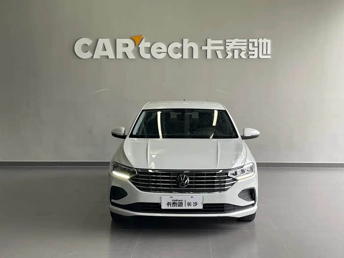 Volkswagen Lavida, миниатюра 2
