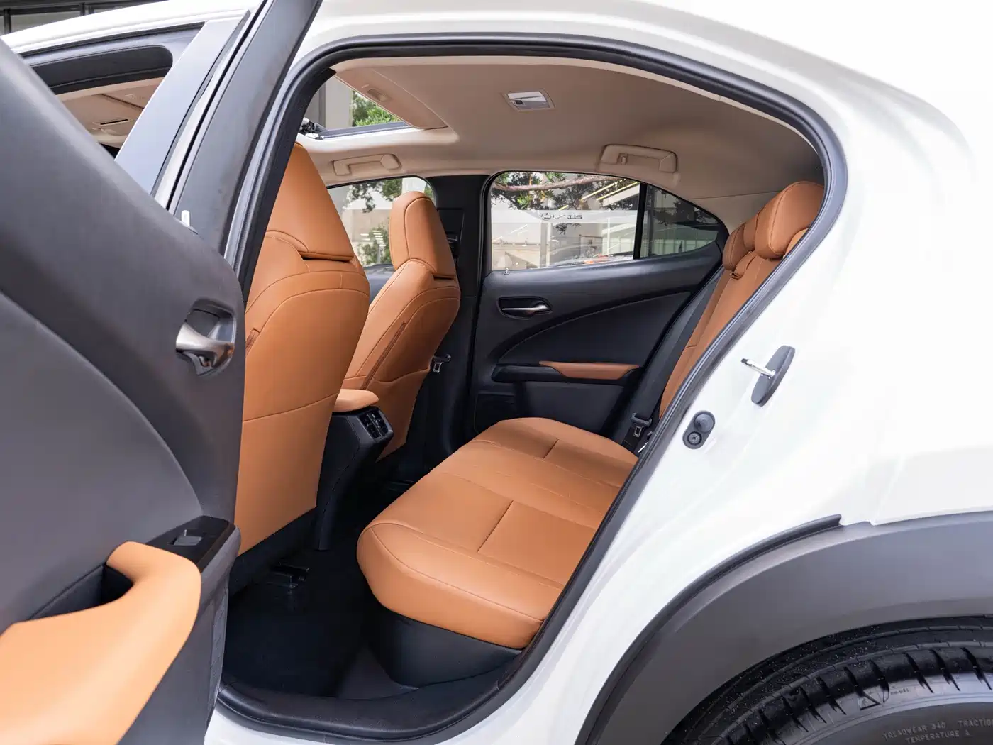 Lexus UX 2022 2020 260h Explore Fun Edition