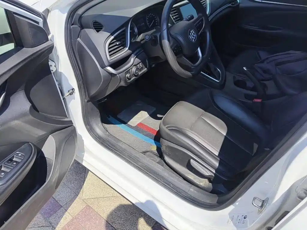 Фото 8 - Buick Excelle