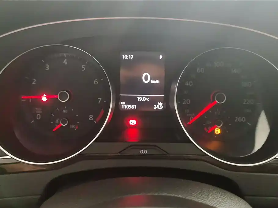 Volkswagen Magotan 2018 330TSI DSG Leading фото 14