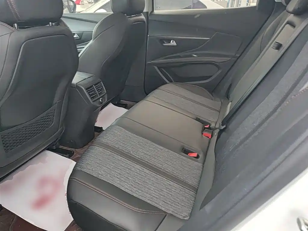 Peugeot 4008 2017 350THP Elite Edition фото 17