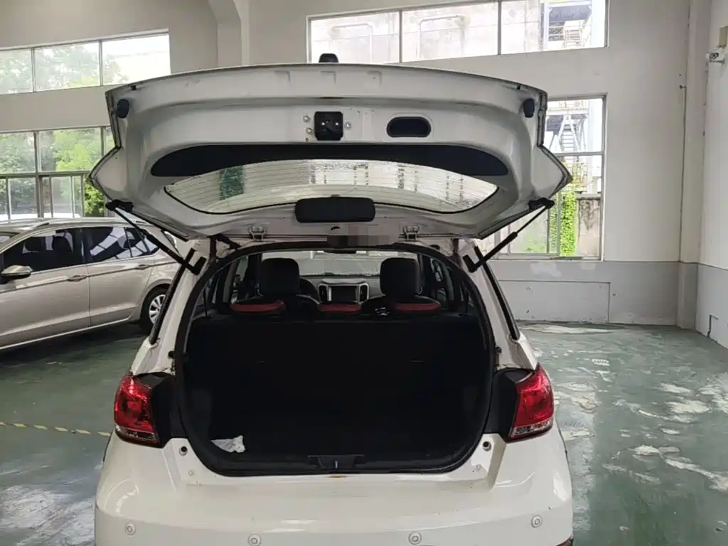 Haval H1 2017 2017 Red Label 1.5L AMT Luxury