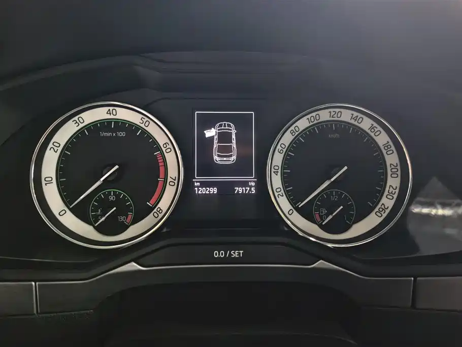 Škoda Superb 2018 TSI280 DSG Comfort (China V) фото 14