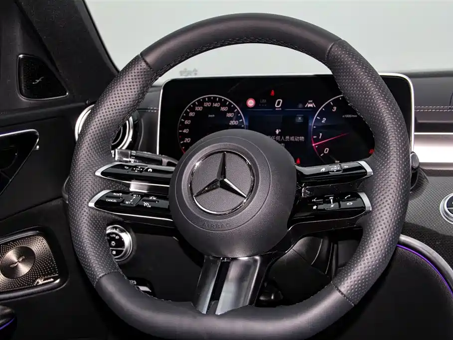 MERCEDES-BENZ CLASS C