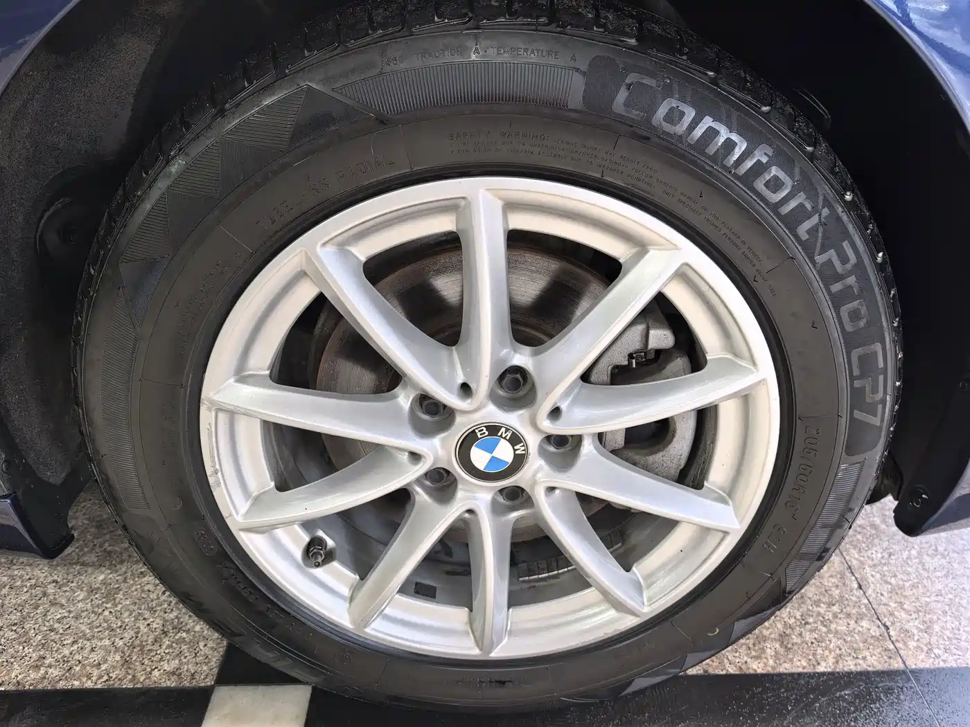 BMW 2 Series Touring 2019 2018 218i Sport Line