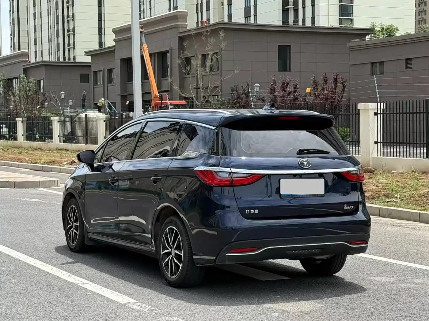BYD Song MAX 2017 1.5T Auto Smart Elite 7-Seater фото 6