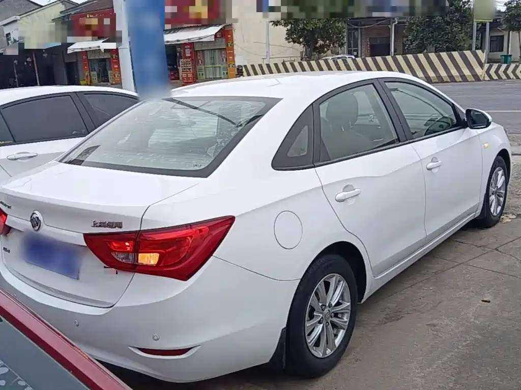 Фото 7 - Buick Excelle