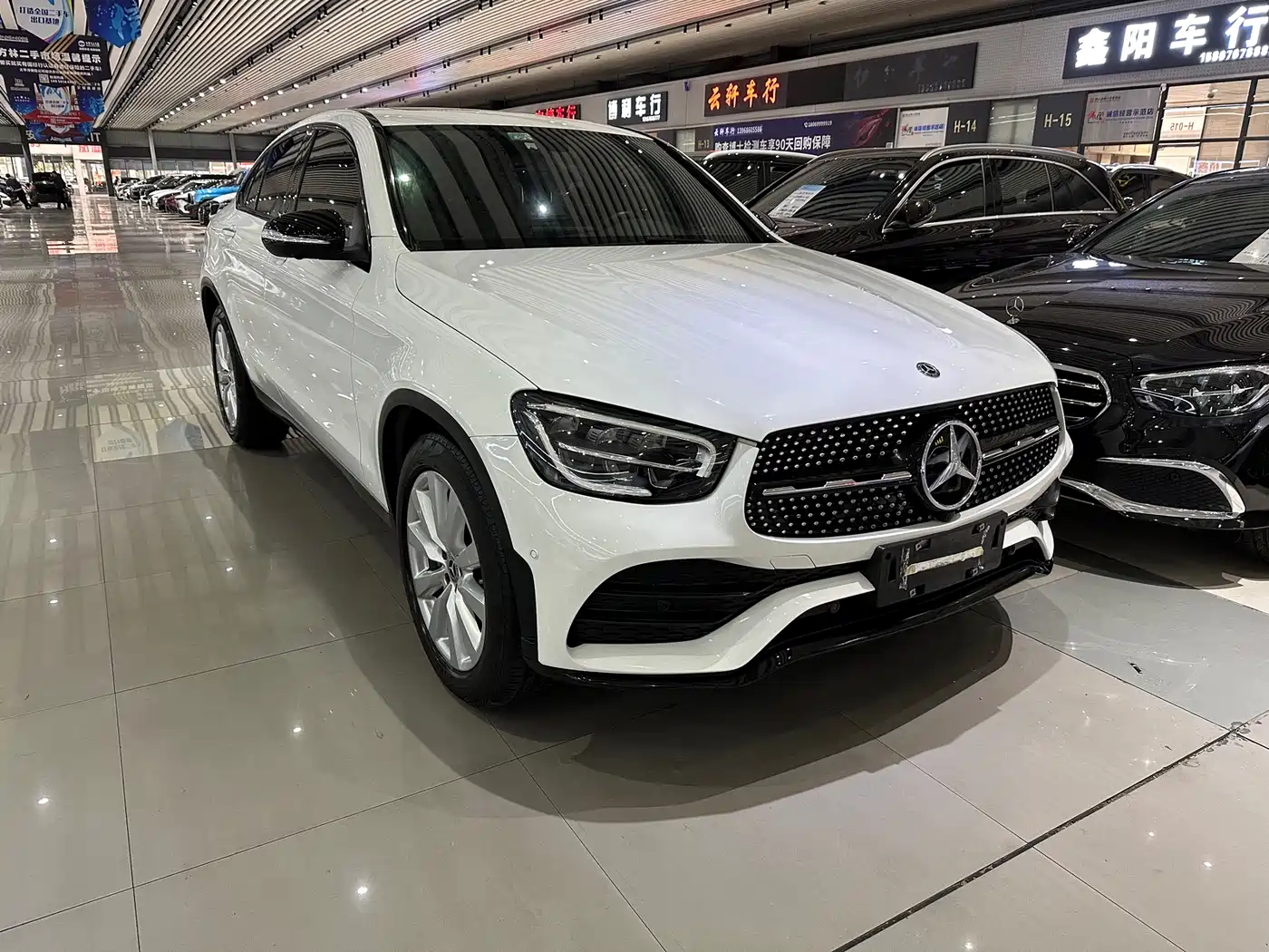 Mercedes-Benz GLC Coupe 2021 GLC 260 4MATIC Coupe SUV фото 3